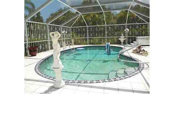 Ferienhaus 'Haus Hamburg - Luxury Pool-Home' im Ort Fort Myers-Lehigh